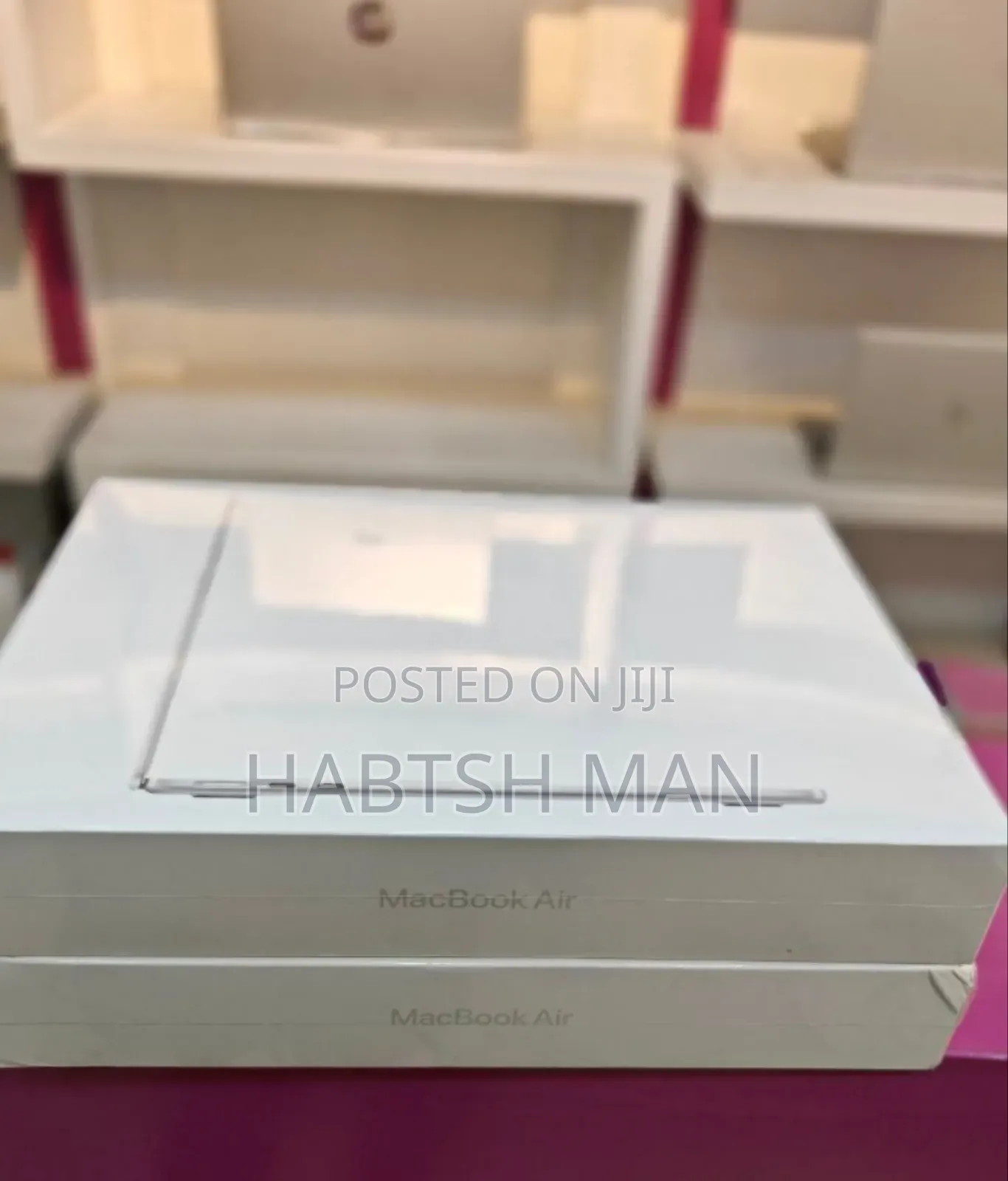 New Laptop Apple MacBook Air 2022 M2 8GB Apple M2 SSD 256GB