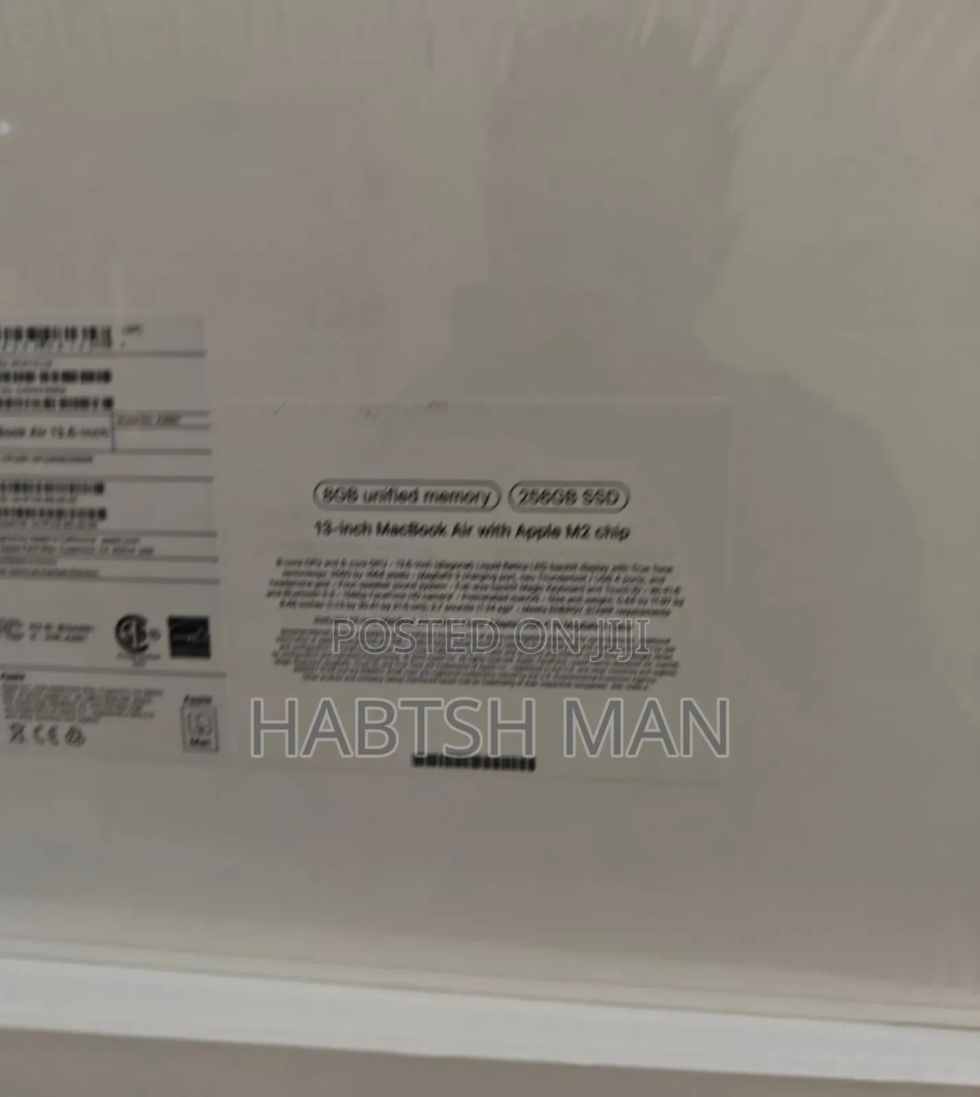 New Laptop Apple MacBook Air 2022 M2 8GB Apple M2 SSD 256GB