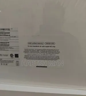 New Laptop Apple MacBook Air 2022 M2 8GB Apple M2 SSD 256GB