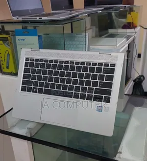 New Laptop HP EliteBook 830 G6 16GB Intel Core I7 SSD 512GB
