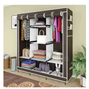 The Portable Boutique: Your Mobile Closet