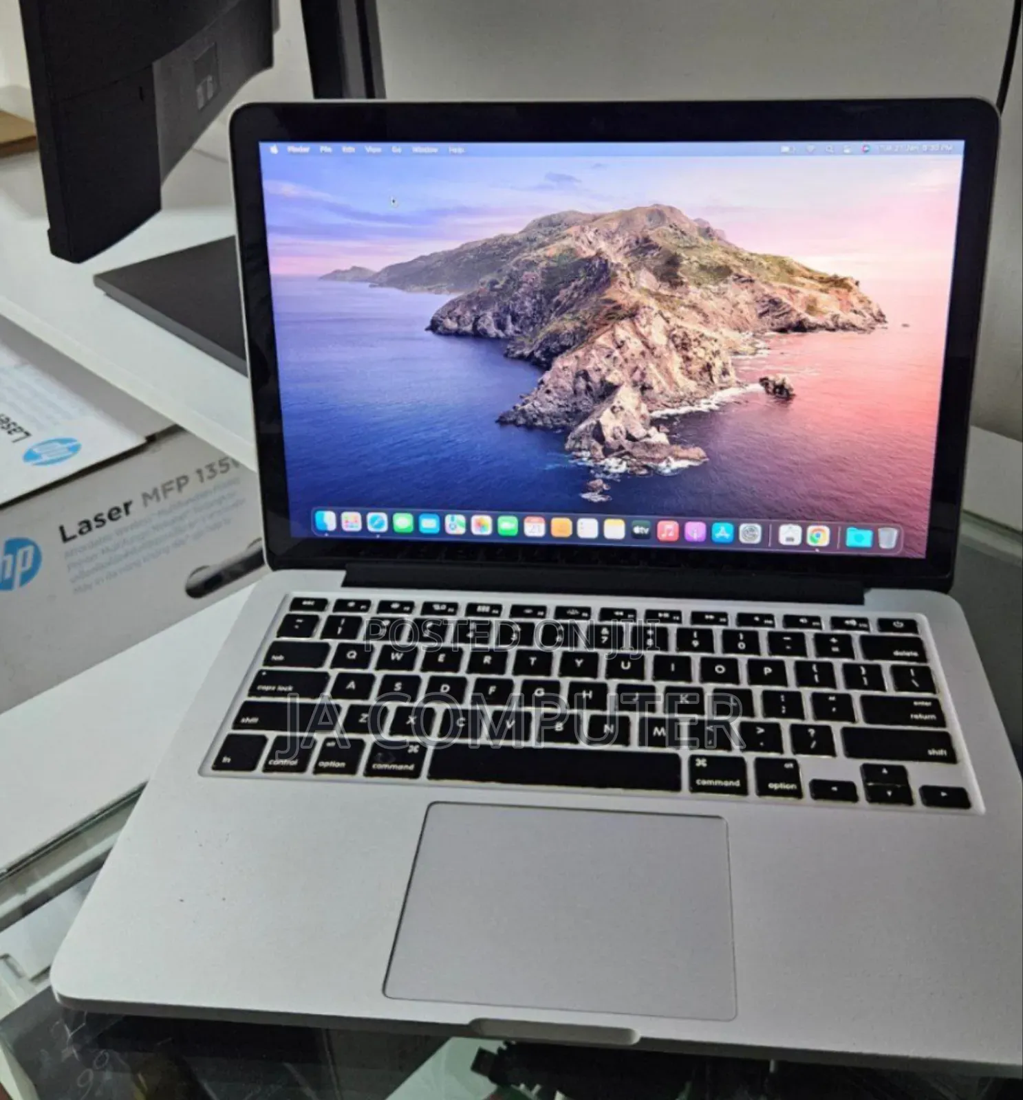 New Laptop Apple MacBook Pro 2015 8GB Intel Core I5 SSD 500GB