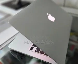 New Laptop Apple MacBook Pro 2015 8GB Intel Core I5 SSD 500GB