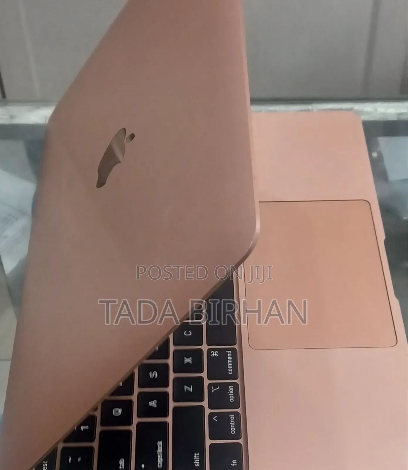 New Laptop Apple MacBook Air 2020 M1 8GB Intel Core I3 SSD 256GB