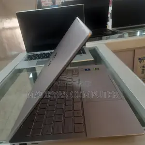 New Laptop HP EliteBook 830 G5 16GB Intel Core I7 SSD 512GB