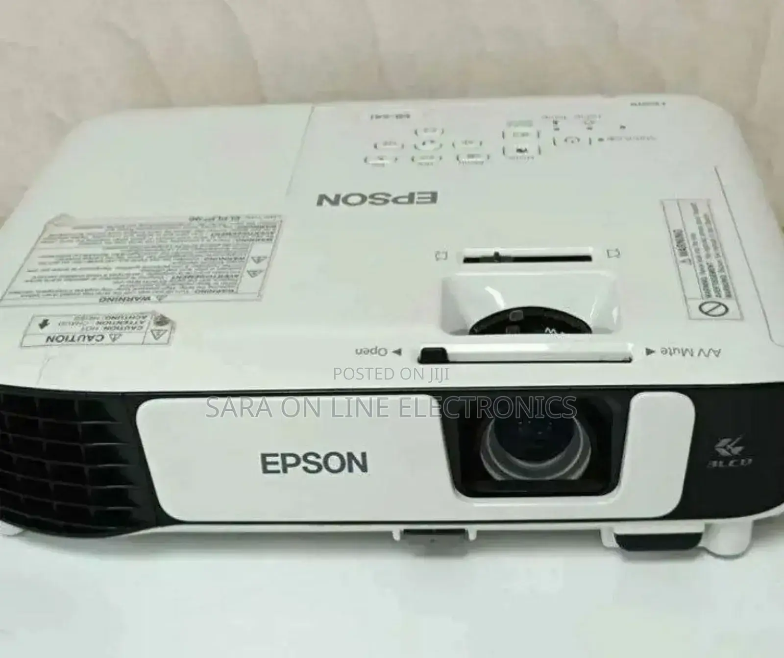 Epson EB-X41 Projector – 3600 Lumens, HDMI, USB, VGA, 6000h