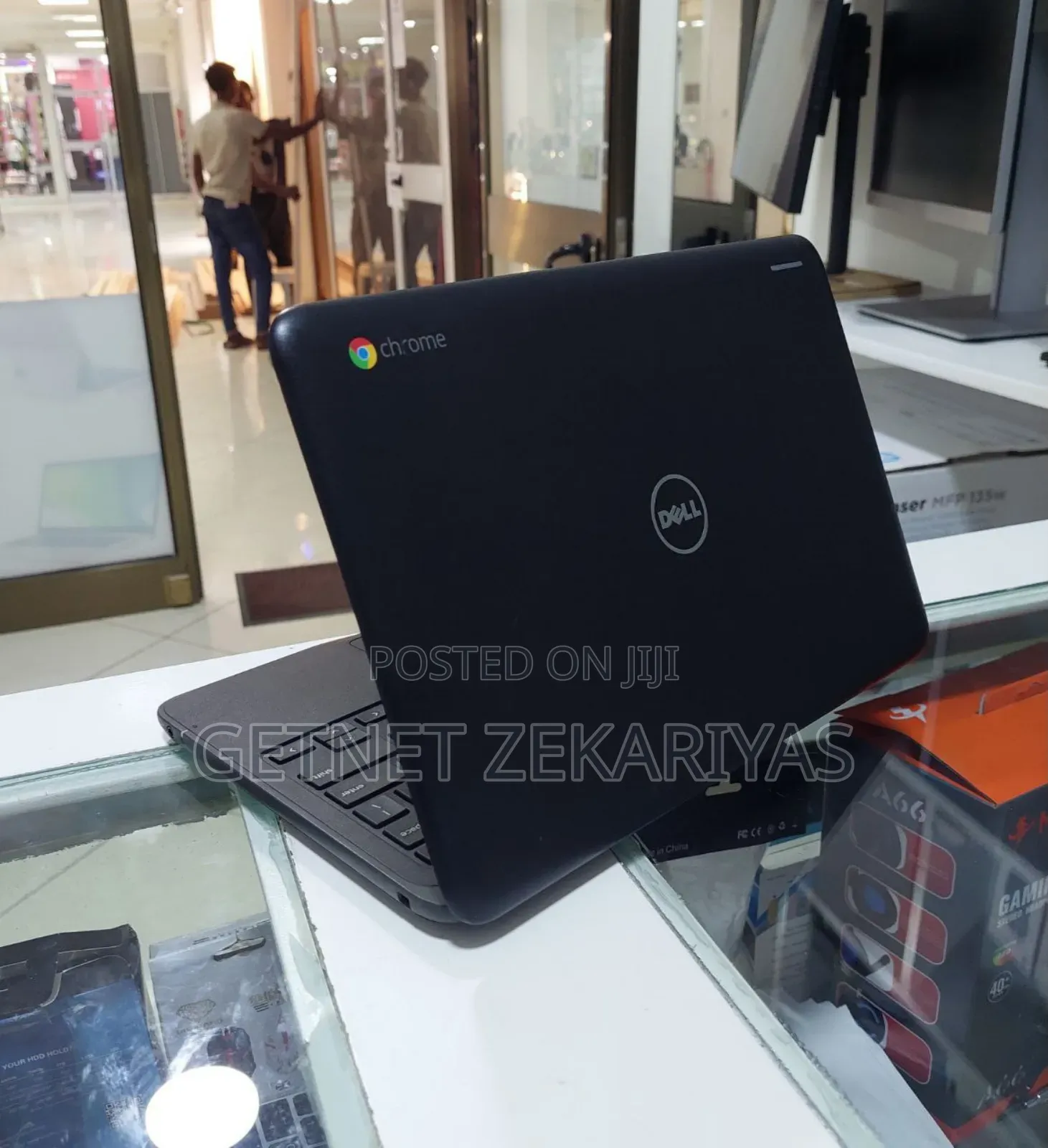 New Laptop Dell Chromebook 13 2GB Intel Celeron SSD 32GB