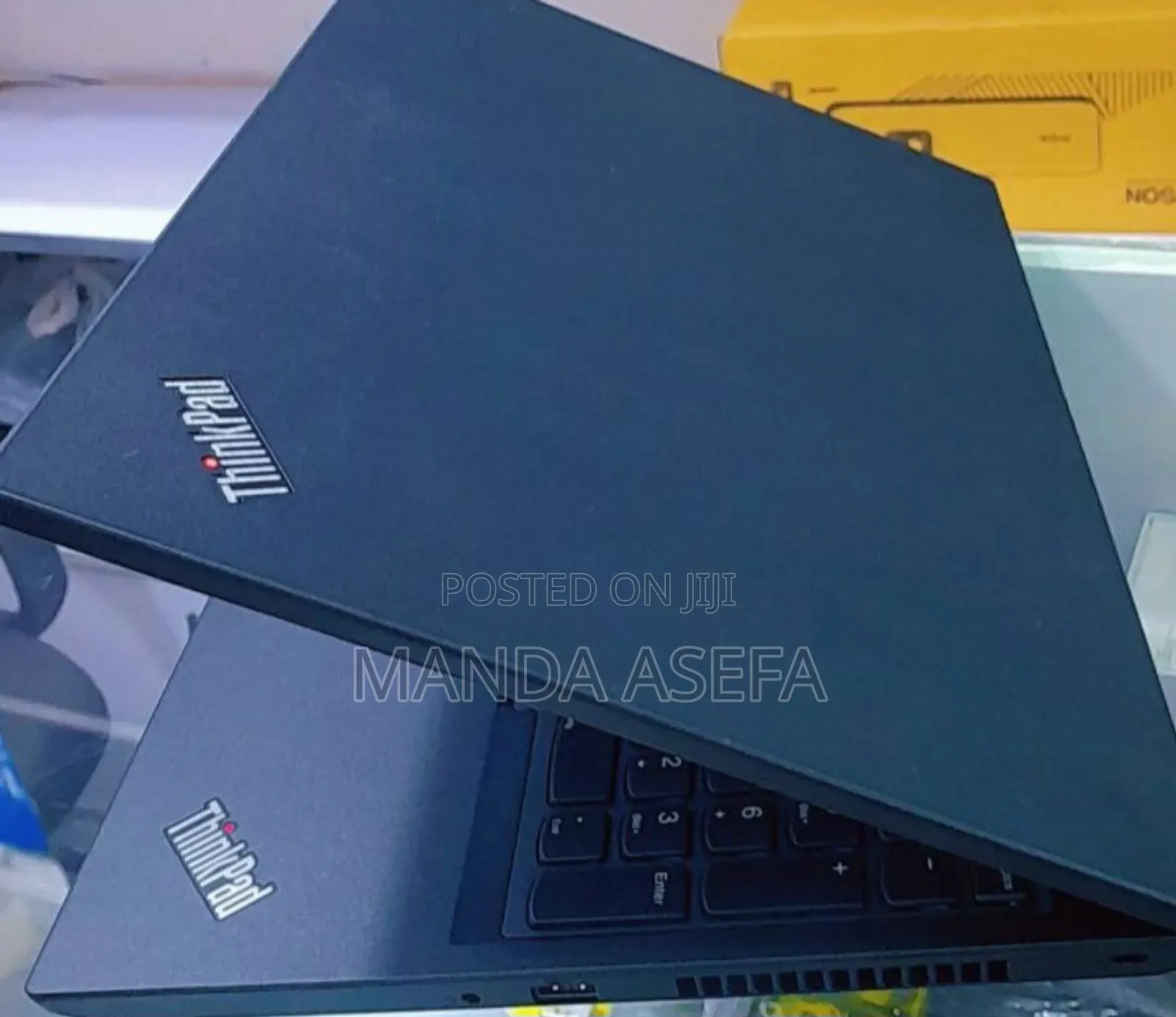 New Laptop Lenovo ThinkPad Yoga 8GB Intel Core I7 SSD 512GB