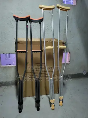 Photo - Bilateral Crutches፩¥ክራንች+Used for Long/Short-Term Injuries