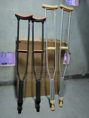 Photo - Underarm or Axillary Crutches፴凸bariatric Crutches☆፪ክራንች