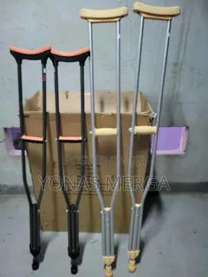 Photo - Standard Folding Crutches፪松from Foot,Leg,Ankle,Knee,Crutches