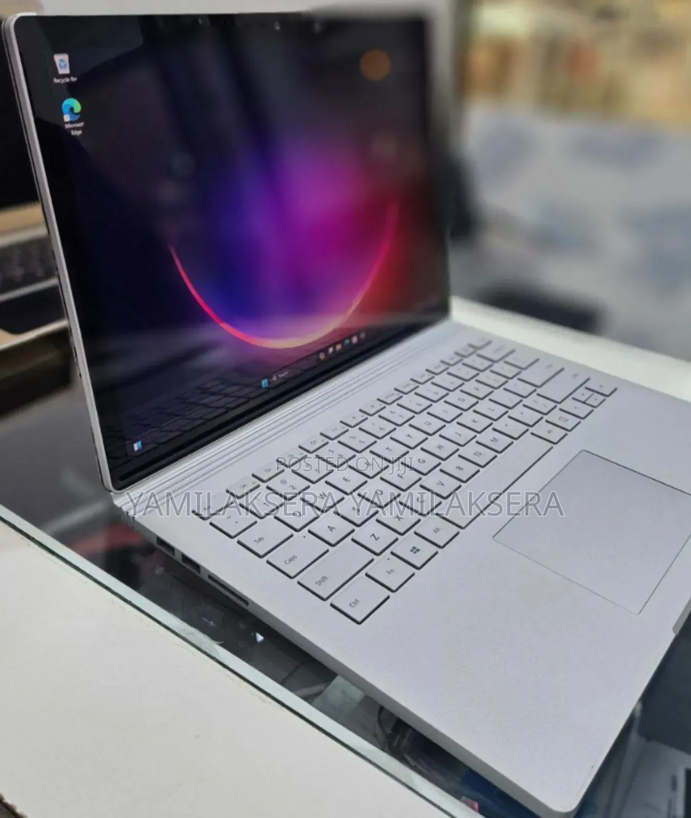 New Laptop Microsoft Surface Book 3 16GB Intel Core I7 SSD 256GB