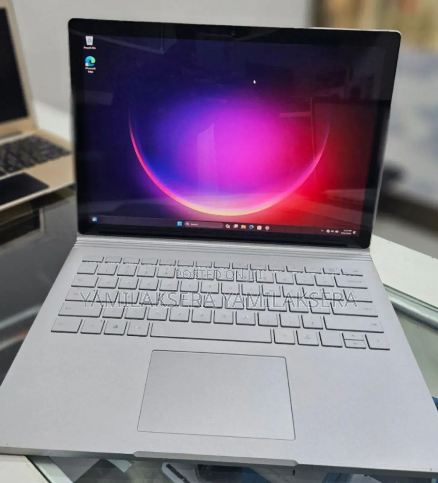 New Laptop Microsoft Surface Book 3 16GB Intel Core I7 SSD 256GB