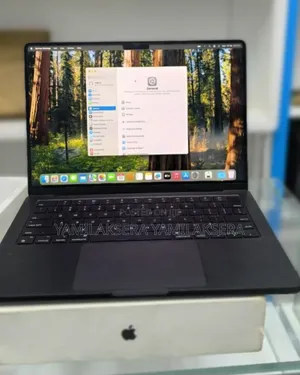 New Laptop Apple MacBook Pro 2023 M3 Pro 14-Inch 18GB SSD 512GB