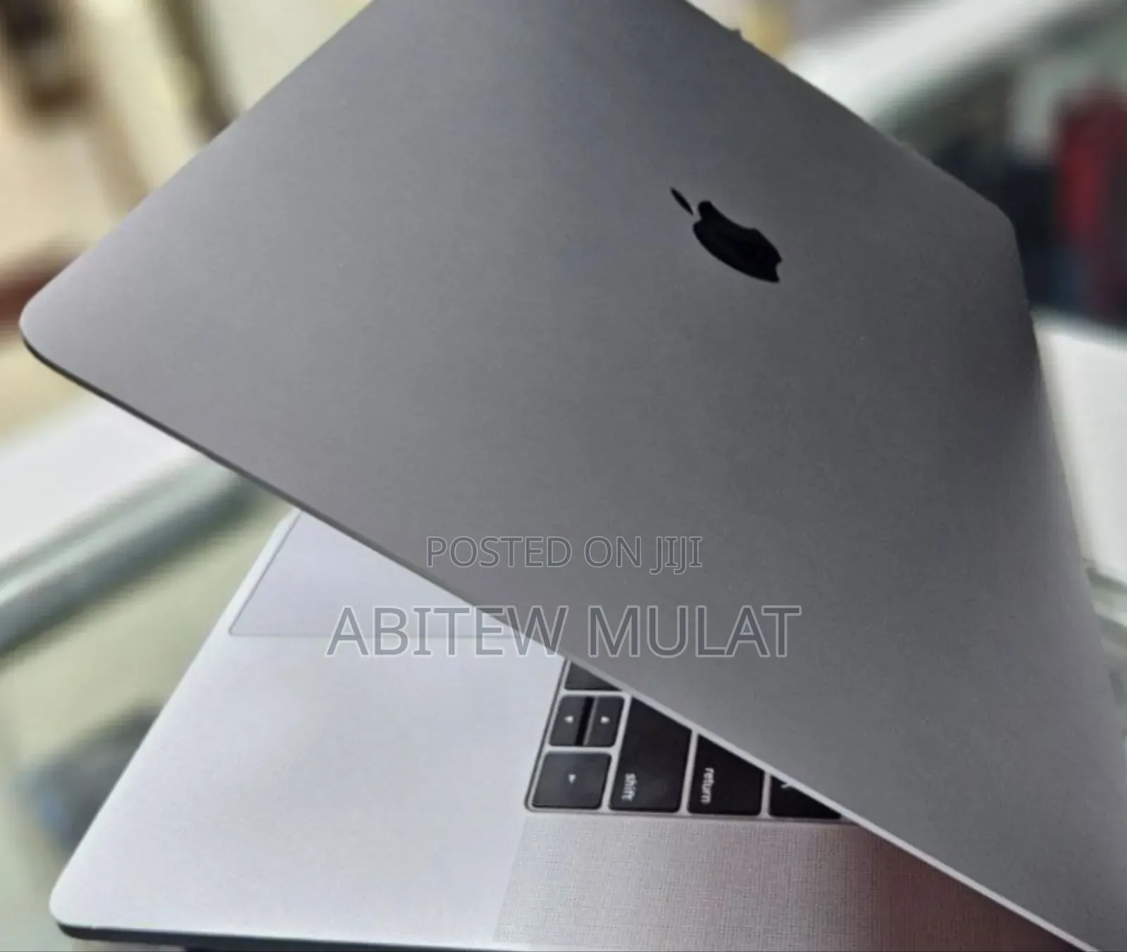 New Laptop Apple MacBook Pro 2019 16GB Intel Core I9 SSD 1T