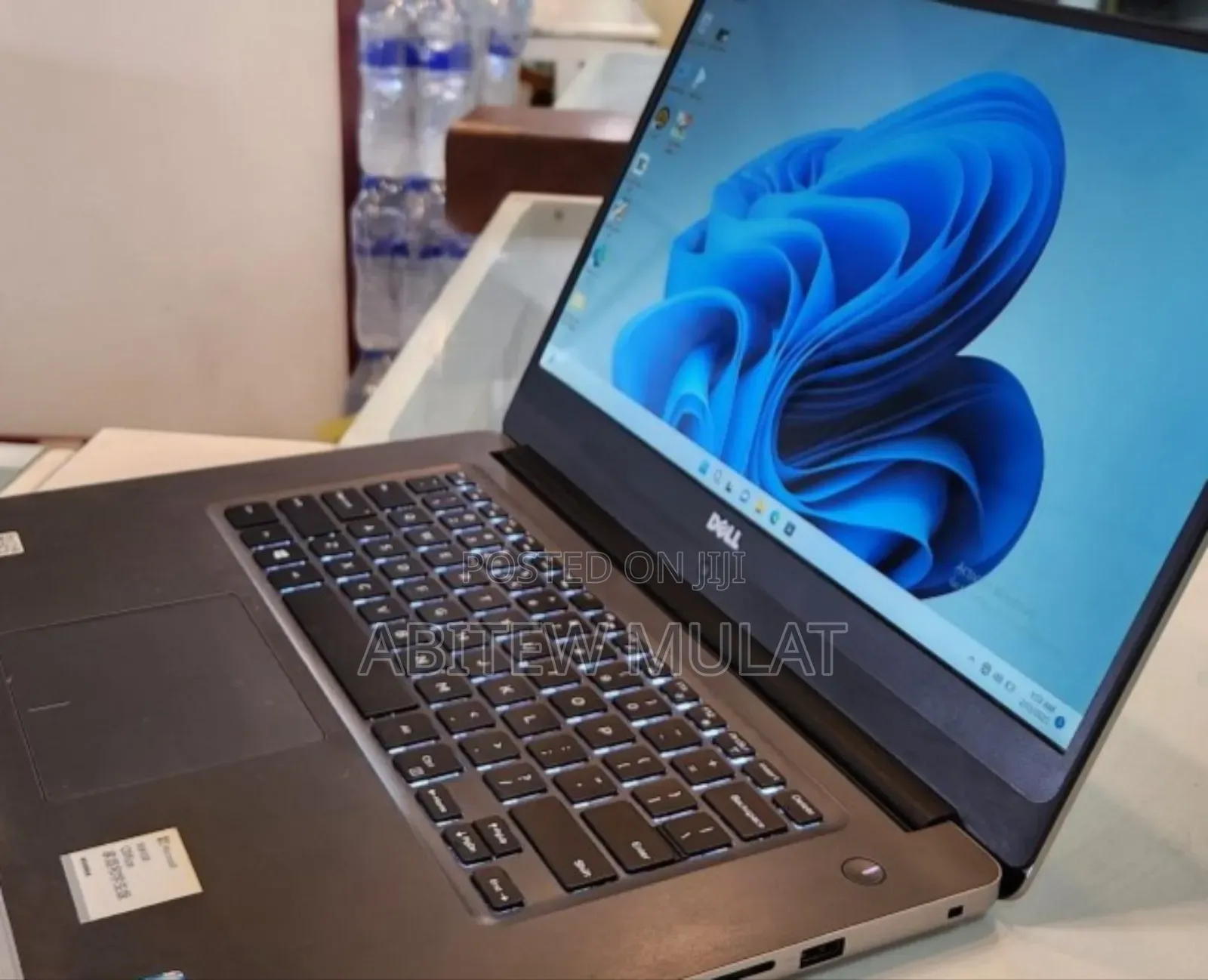 New Laptop Dell Inspiron 15 16GB Intel Core I7 HDD+SSD 750GB