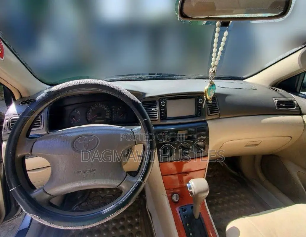 Toyota Corolla 2007 Gold