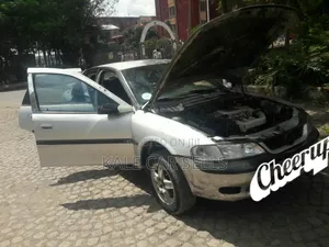 Opel Vectra 1998 Silver