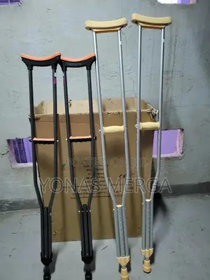 Photo - Axillary Crutches፫乳ክራንችquality Lightwight Anodised Aluminium