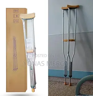 Photo - Axillary Crutches፩shoulder Crutches With Soft Armpit Support