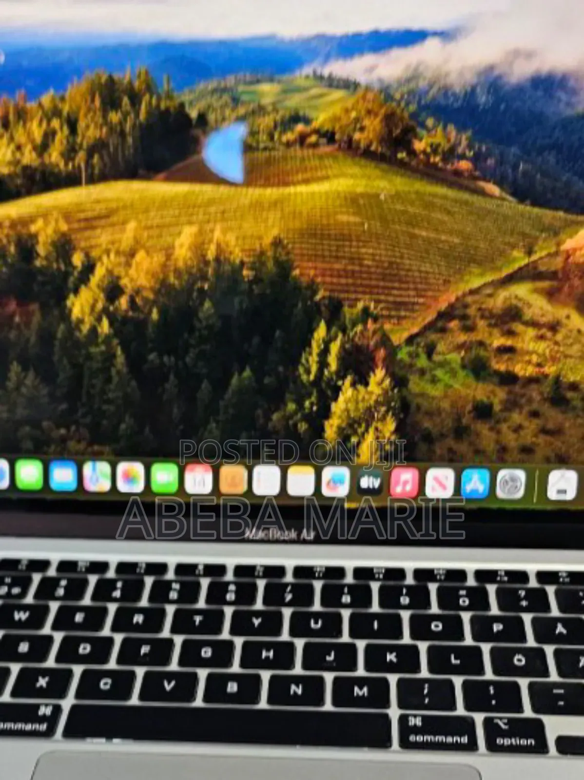 New Laptop Apple MacBook Air 2020 M1 8GB Apple M1 SSD 256GB