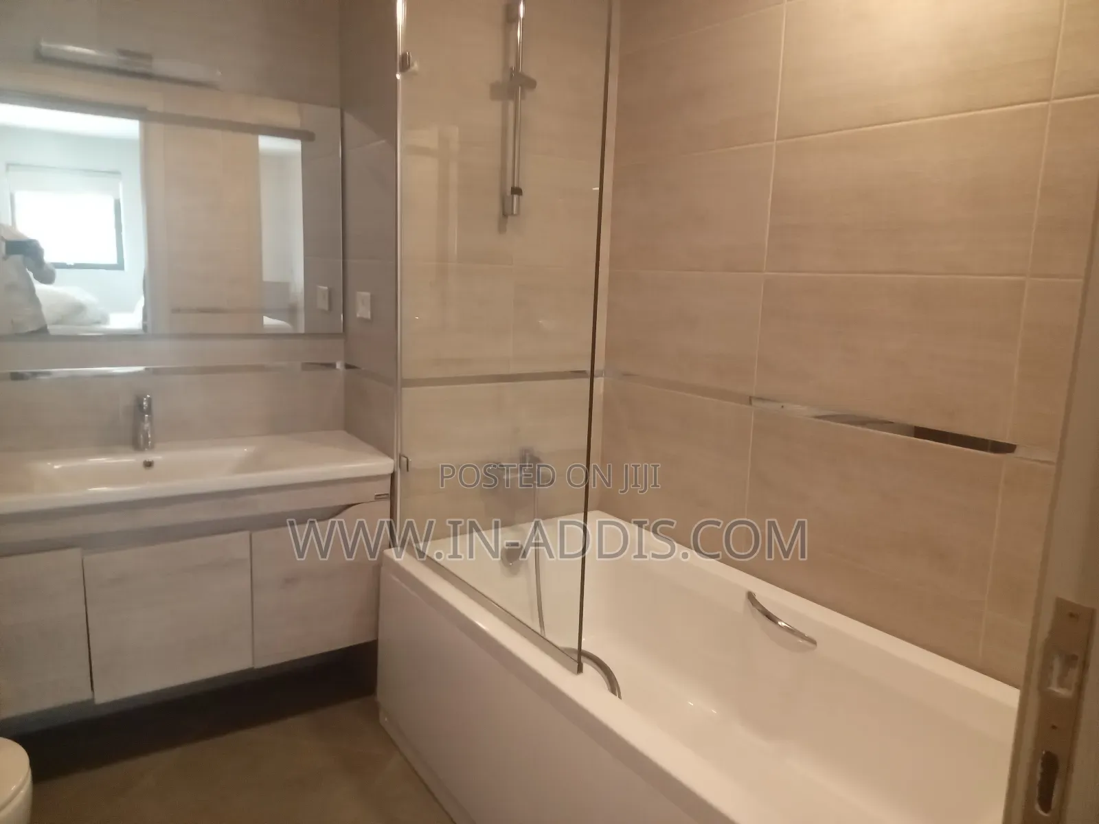 Furnished 2bdrm Apartment in Bole for rent