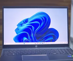 Photo - New Laptop HP 16GB Intel Core I5 SSD 512GB