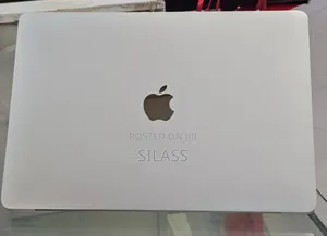 New Laptop Apple MacBook Air 2020 M1 8GB Apple M1 SSD 256GB