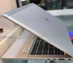 Photo - New Laptop HP EliteBook 840 16GB Intel Core I7 SSD 512GB