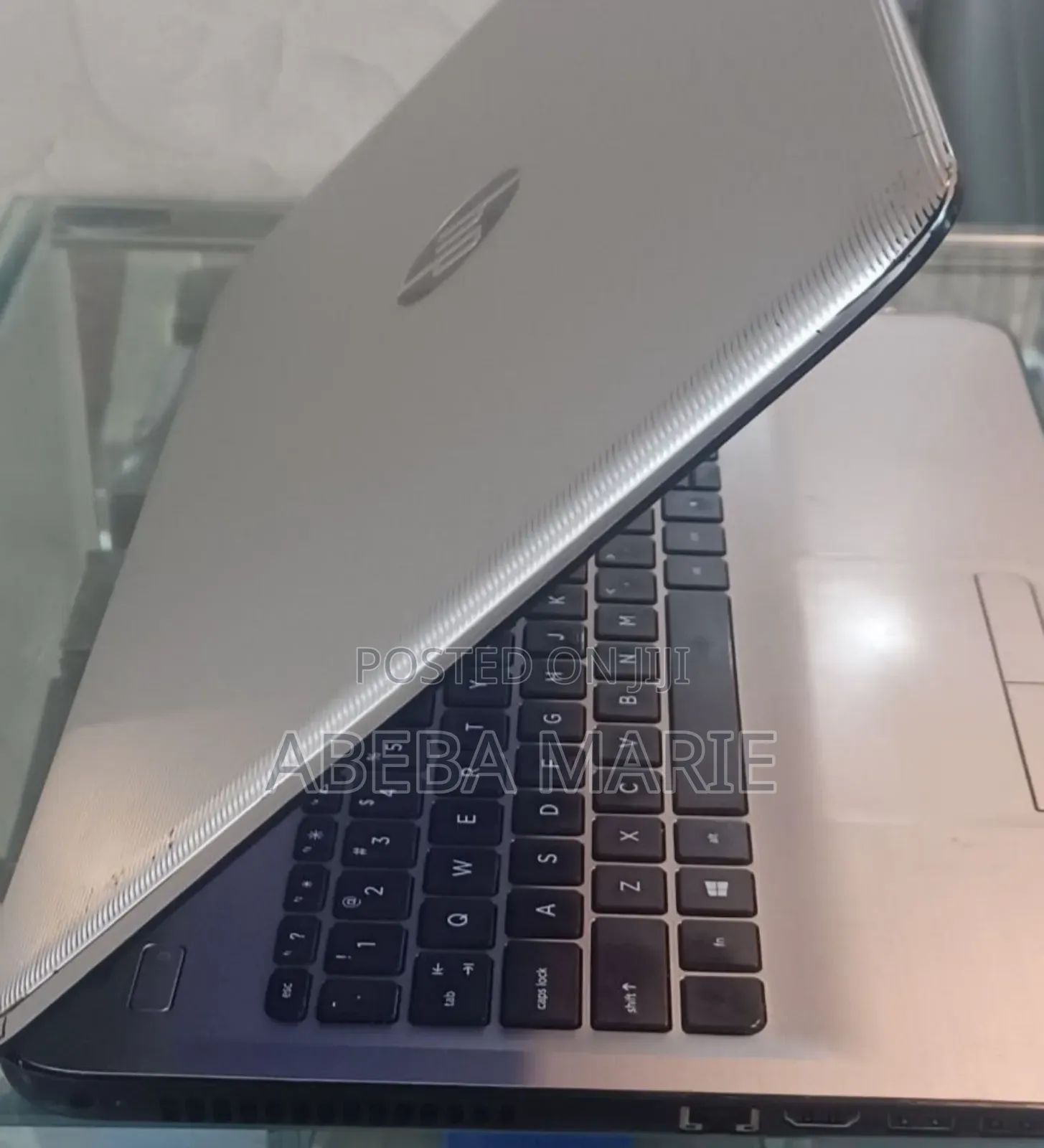 New Laptop HP Stream Notebook 8GB Intel Core I7 SSD 1T