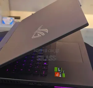 Photo - New Laptop Asus ROG Strix G15 32GB AMD Ryzen 9 SSD 1T
