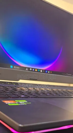 New Laptop Asus ROG Strix G15 32GB AMD Ryzen 9 SSD 1T