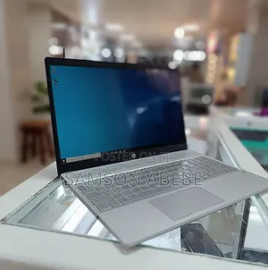 New Laptop HP Pavilion 15-Cs3063cl 16GB Intel Core I5 SSD 512GB