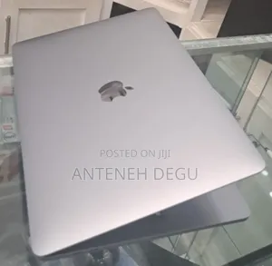 Photo - New Laptop Apple MacBook Pro M1 8GB Apple M1 SSD 256GB