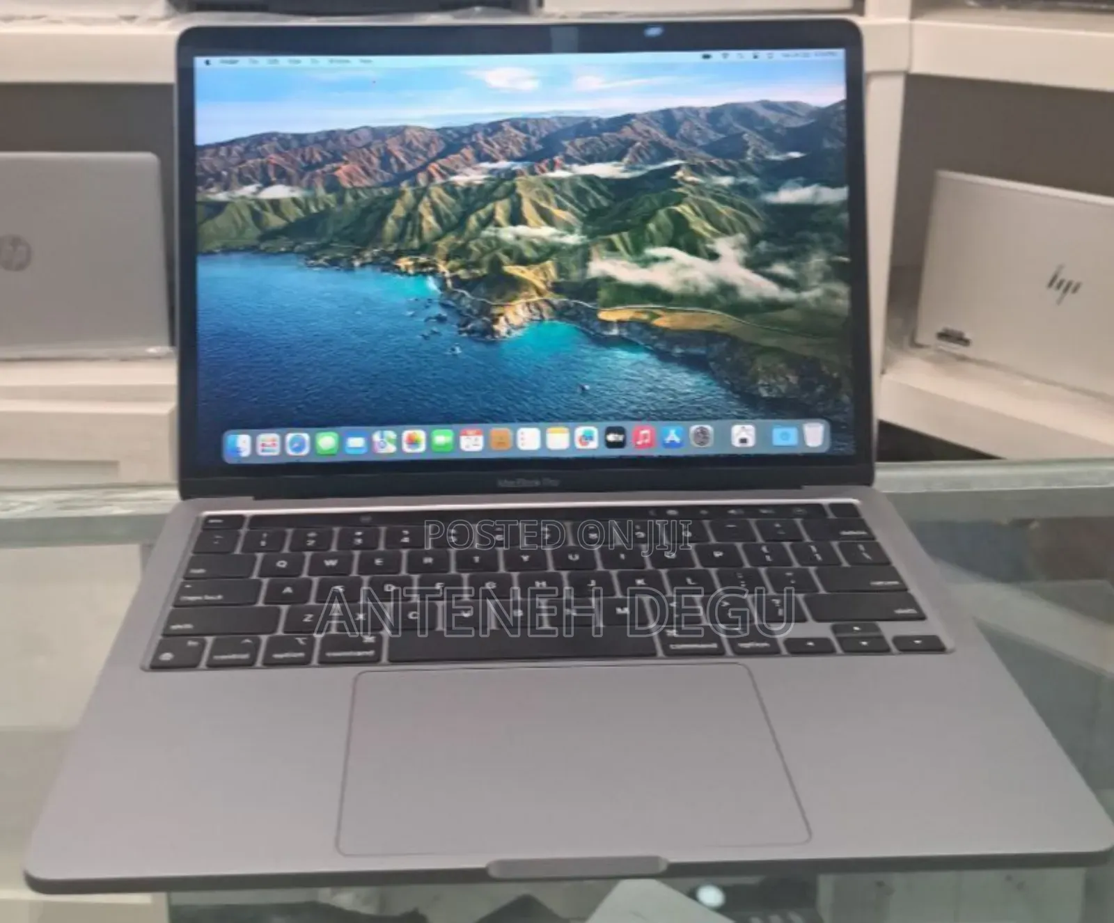 New Laptop Apple MacBook Pro M1 8GB Apple M1 SSD 256GB