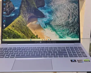 Photo - New Laptop HP Pavilion 15 16GB Intel Core I7 SSD 1T