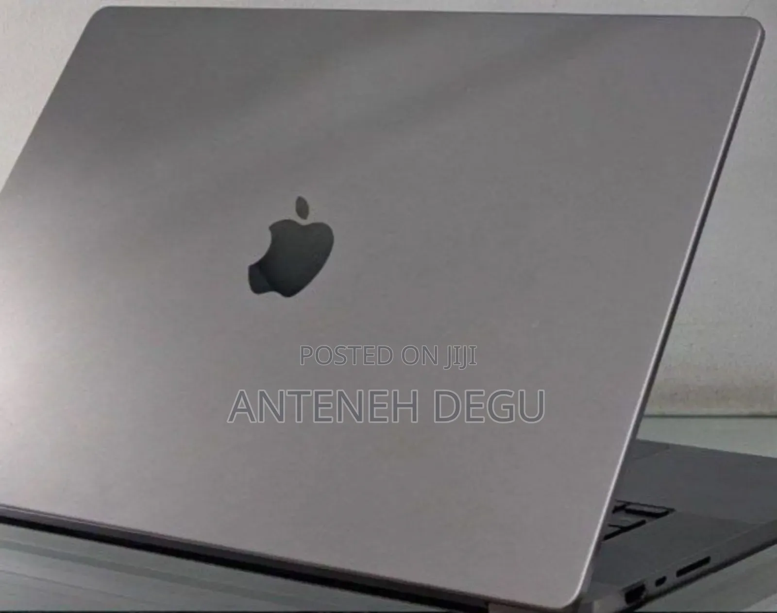 New Laptop Apple MacBook Pro 2021 M1 16GB Apple M1 Pro SSD 1T