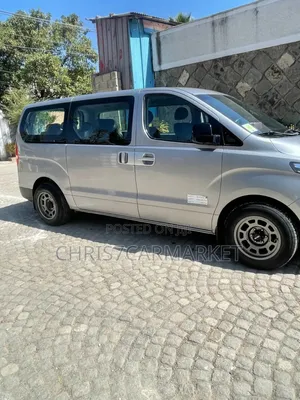 Hyundai H1 2022 Grey