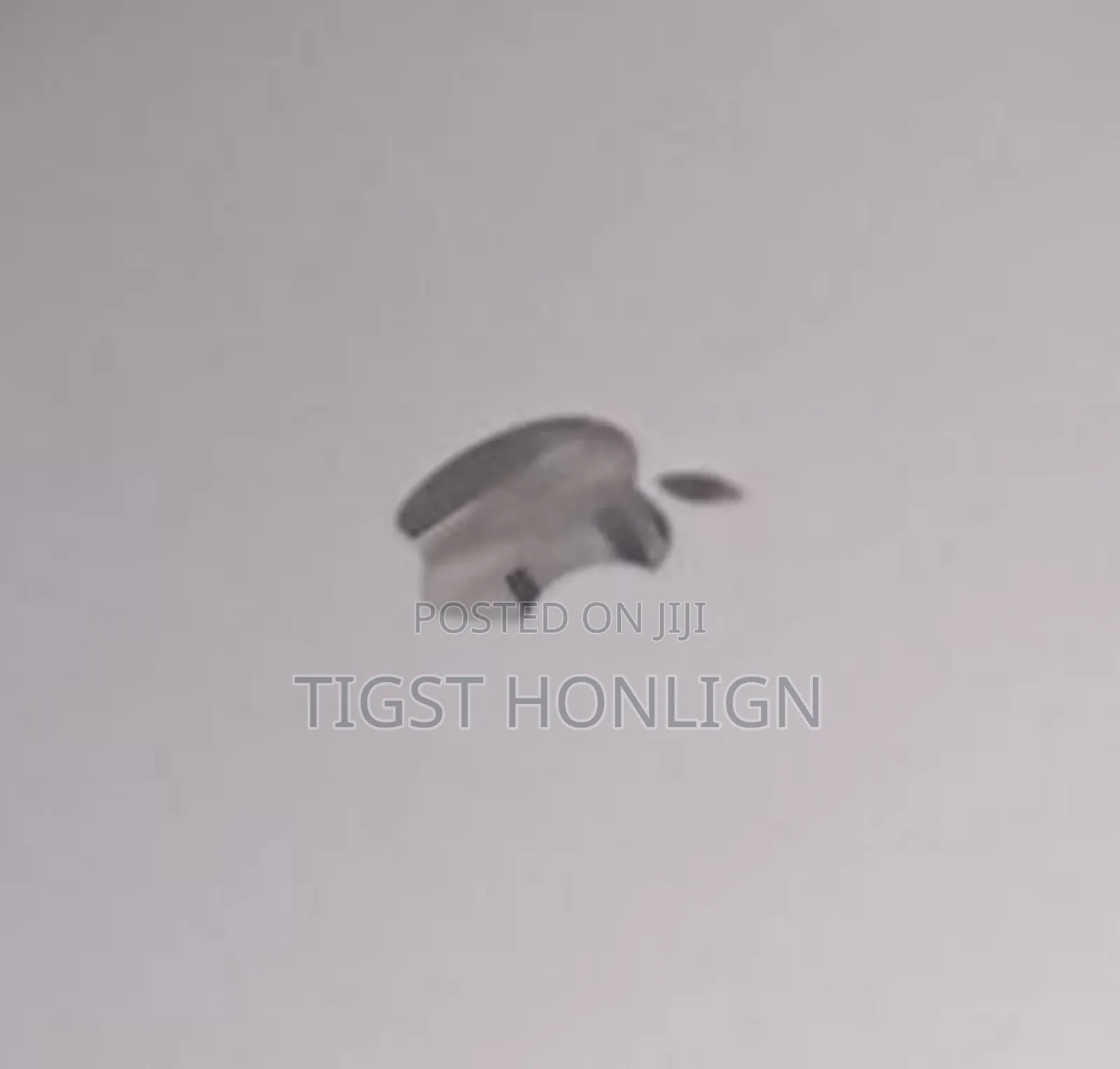 New Laptop Apple MacBook Pro M1 8GB Apple M1 SSD 256GB