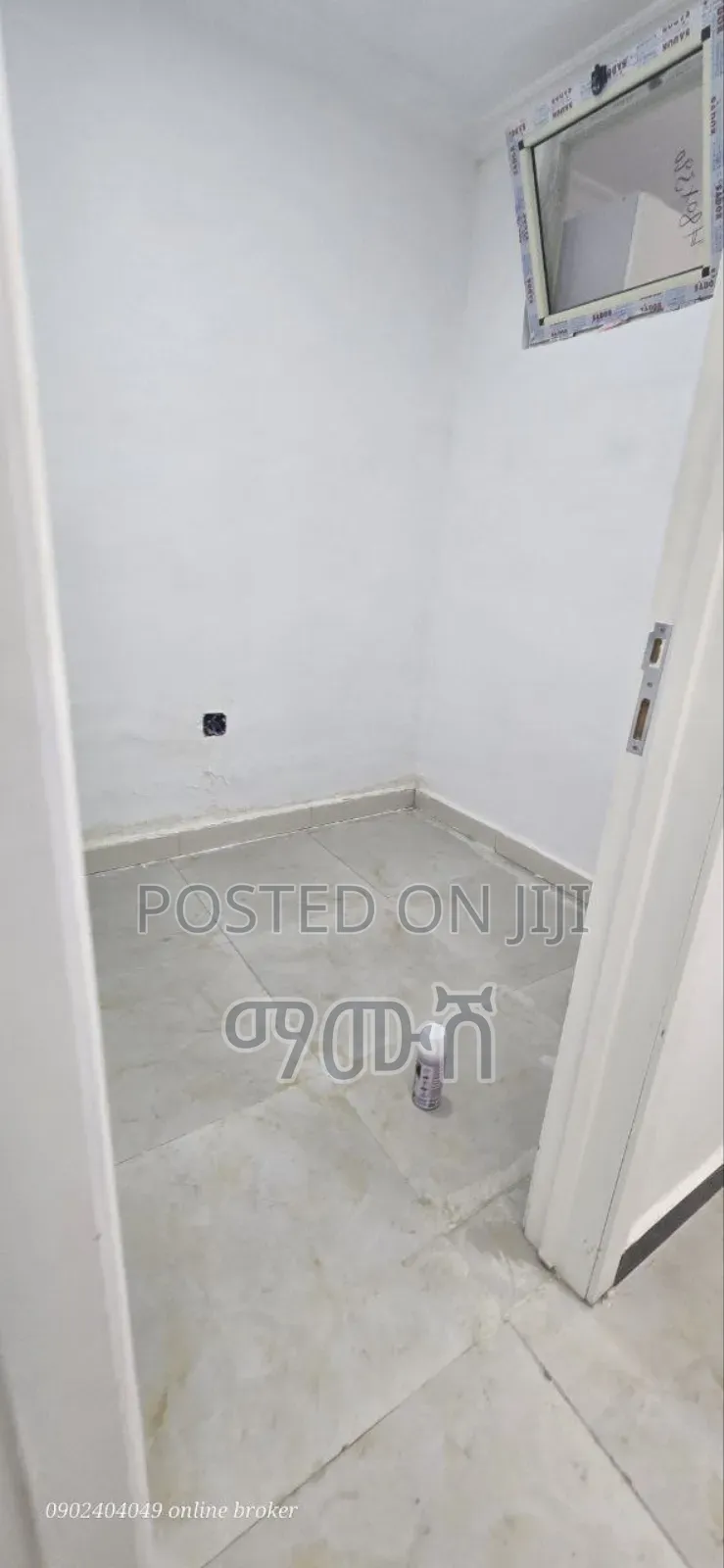 Furnished 2bdrm Condo in አያት, Bole for sale