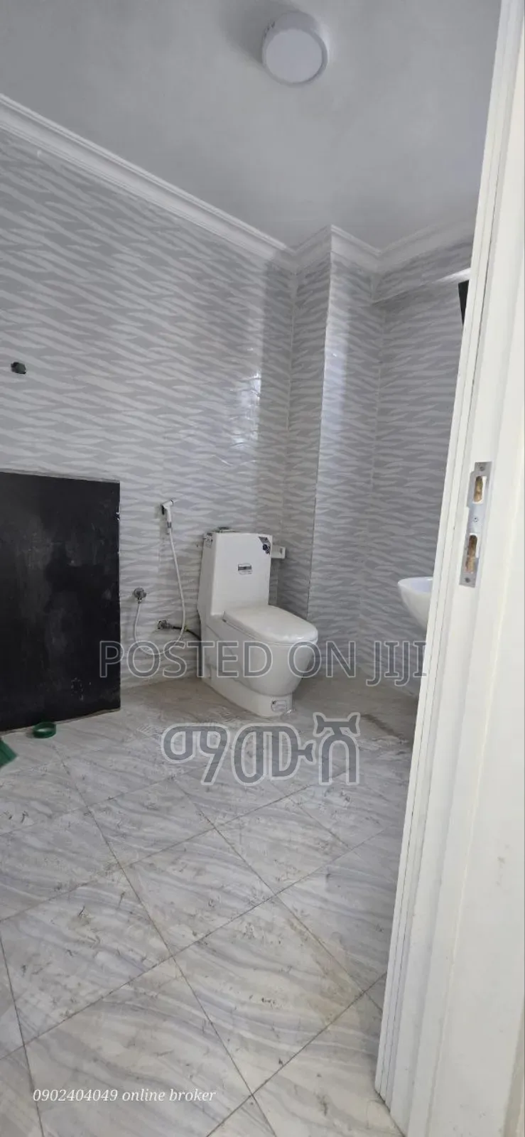 Furnished 2bdrm Condo in አያት, Bole for sale