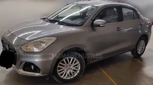 Photo - Suzuki Dzire 2022 Silver