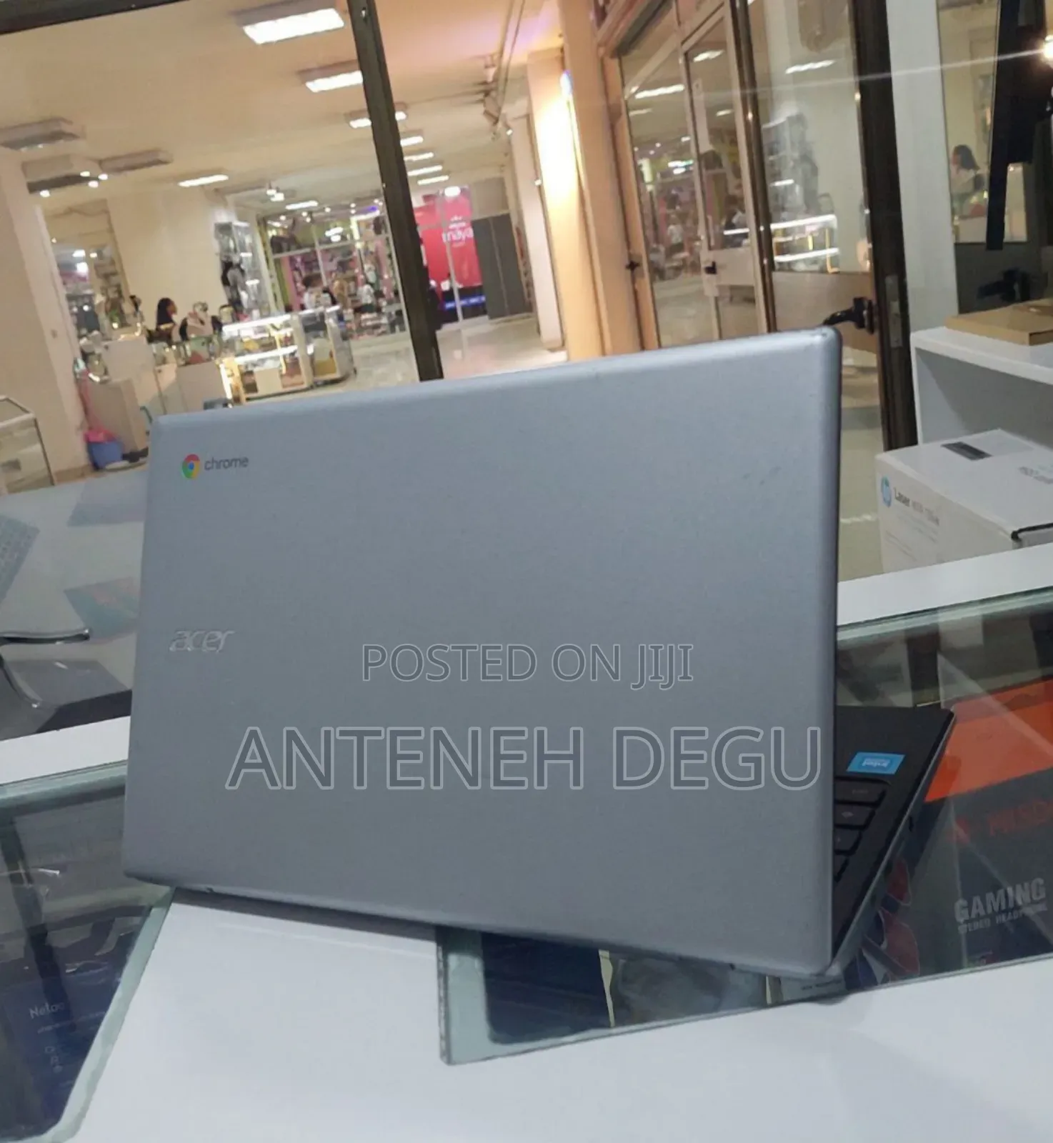 New Laptop Acer Chromebook 14 4GB Intel Xeon SSD 16 GB