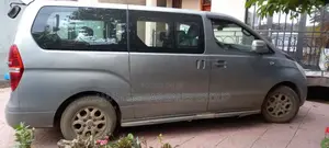 Hyundai Starex 2017 Silver