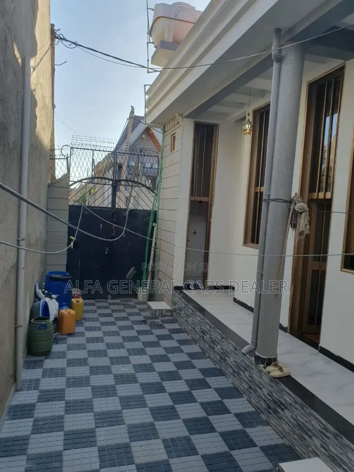 Furnished 3bdrm Townhouse/Terrace in Adama for sale