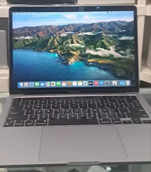 New Laptop Apple MacBook Pro 2020 M1 8GB Apple M1 Pro SSD 256GB