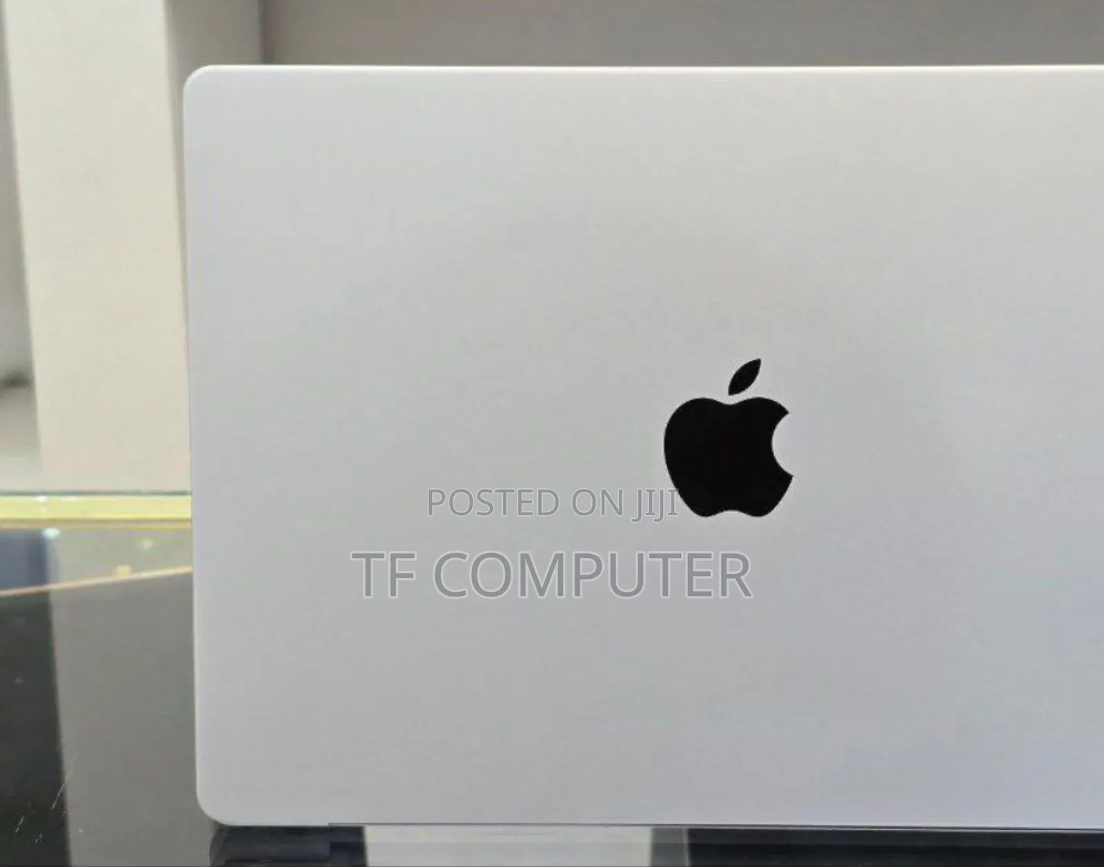 New Laptop Apple MacBook Pro 2021 M1 16GB Apple M1 Pro SSD 512GB