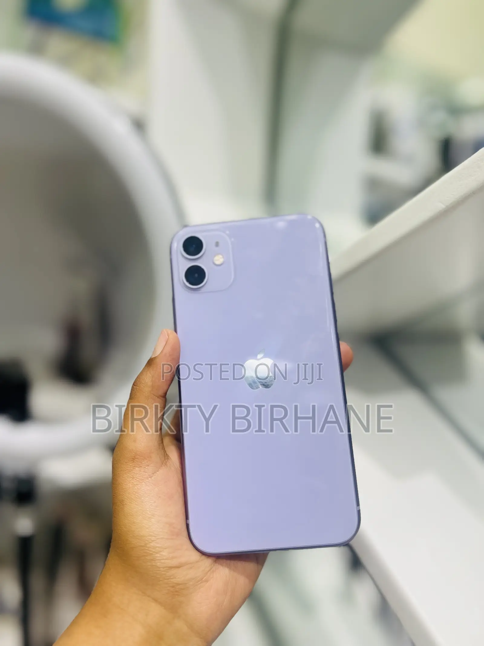 New Apple iPhone 11 128 GB Purple