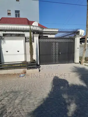 3bdrm House in Kolfe Keranio for sale