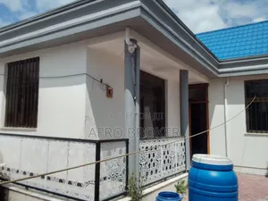 Furnished 5bdrm Villa in Gebriel, Akaky Kaliti for sale